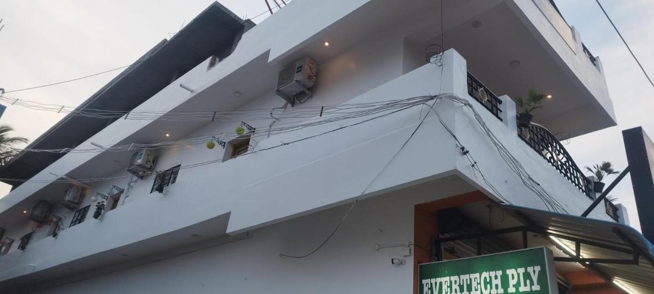 Kavieya Residency Hotel Pūrnānkuppam Bagian luar foto