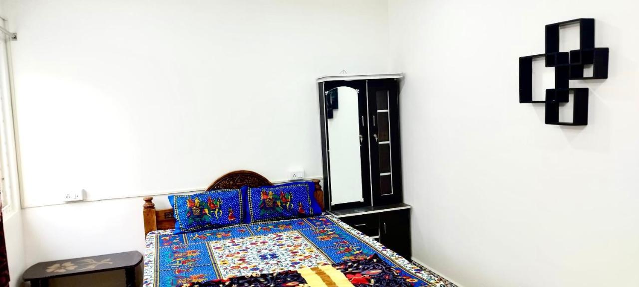 Kavieya Residency Hotel Pūrnānkuppam Bagian luar foto