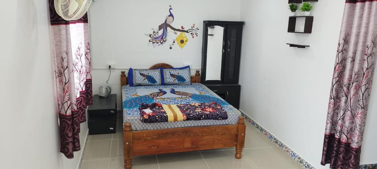Kavieya Residency Hotel Pūrnānkuppam Bagian luar foto